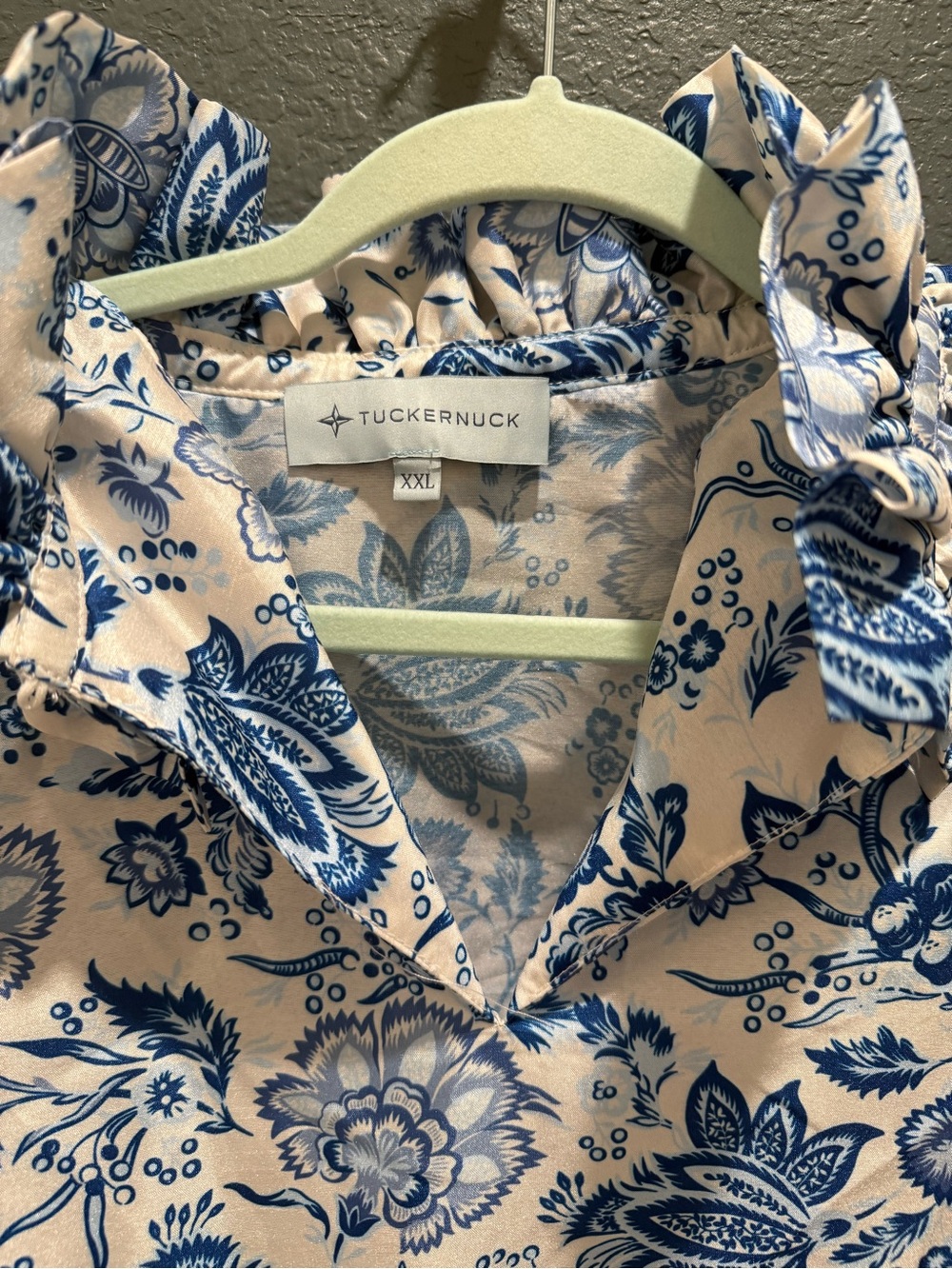 Tuckernuck Blue and White Floral Ruffle Neck Blouse - Picture 3 of 6